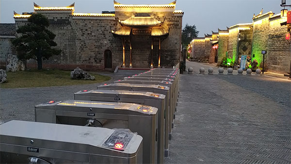 智能通道閘機(jī)生產(chǎn)廠家哪個(gè)好？