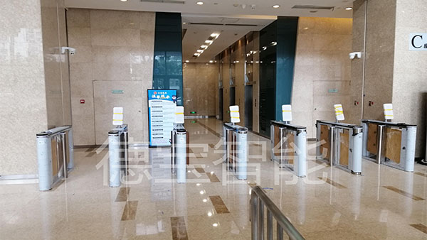 速通門知名品牌是哪個(gè)閘機(jī)廠家？