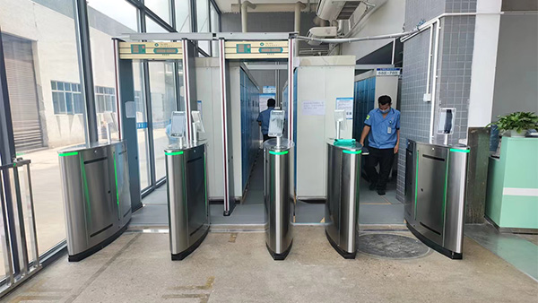 閘機(jī)的基本組成部分是哪些？