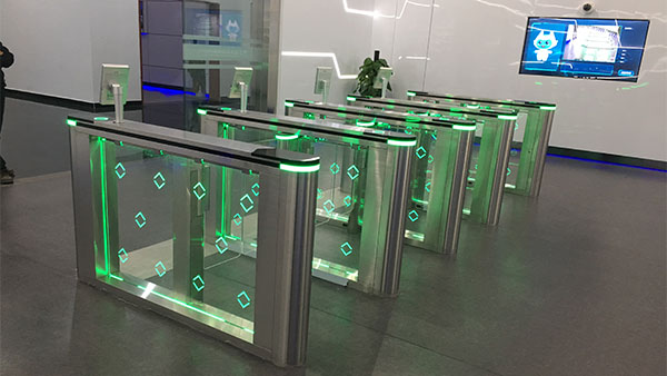 伺服速通門閘機(jī)哪個廠家好？