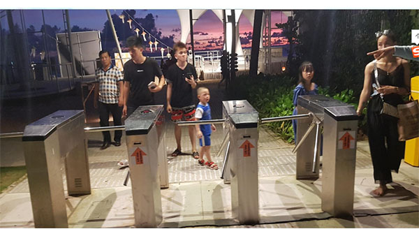 三輥閘 擺閘兩款產(chǎn)品怎么樣？